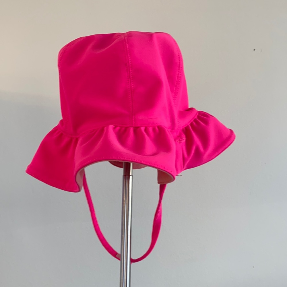 Tucker +Tate swim hat